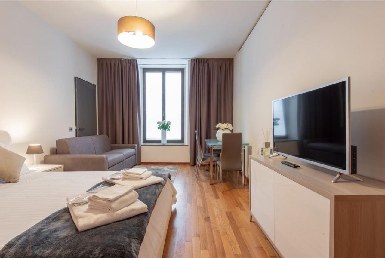 Milan Royal Suites - Centro Duomo Exterior photo