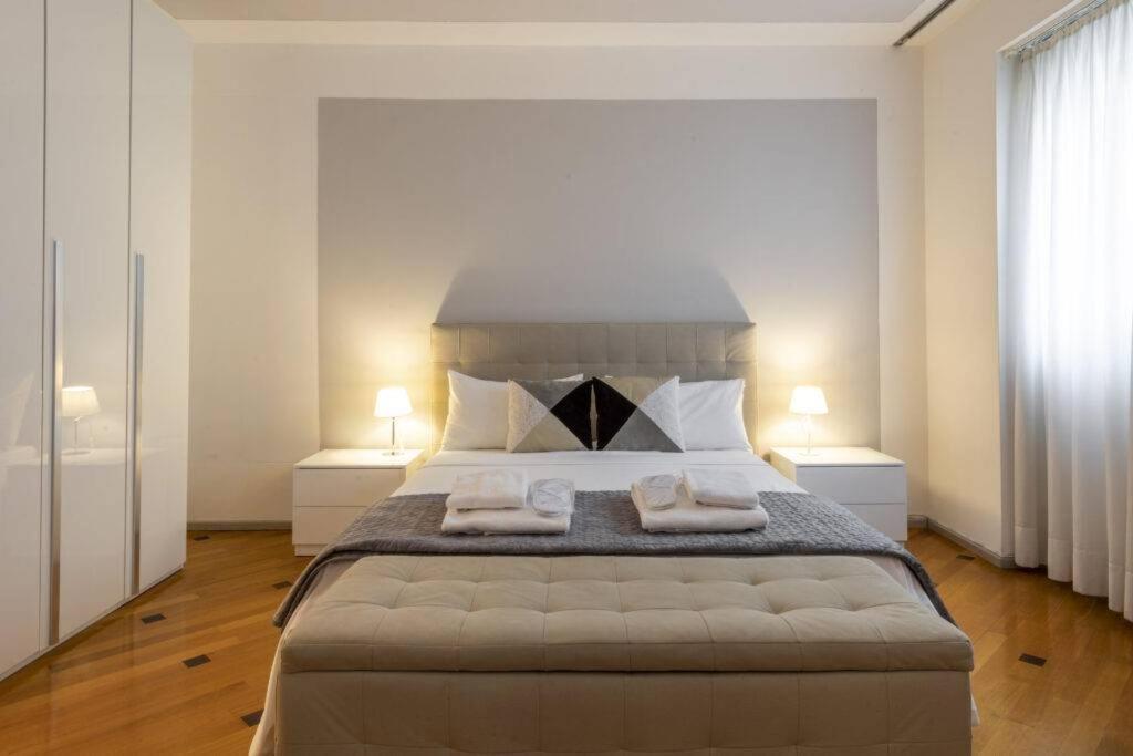 Milan Royal Suites - Centro Duomo Exterior photo